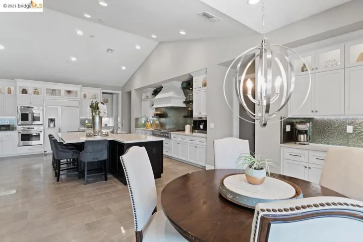 2301 Reserve Drive, Brentwood, California 94513-2474