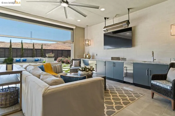 2301 Reserve Drive, Brentwood, California 94513-2474