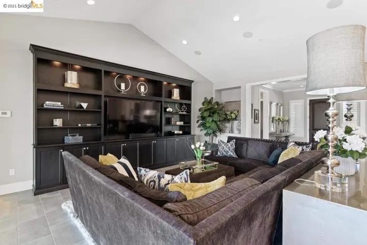 2301 Reserve Drive, Brentwood, California 94513-2474