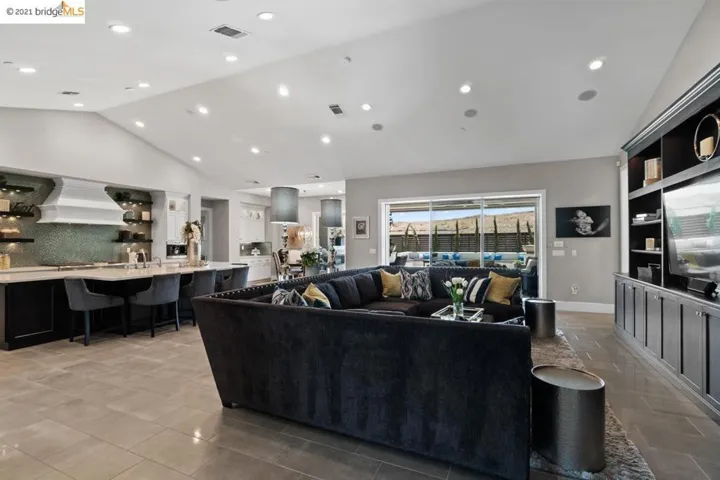 2301 Reserve Drive, Brentwood, California 94513-2474
