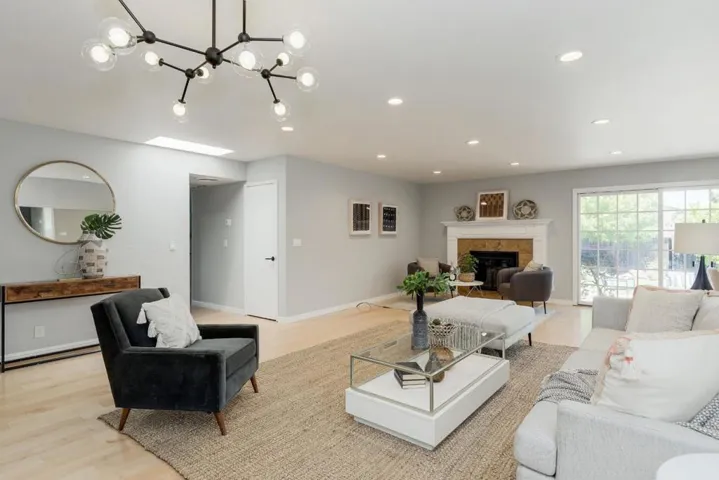 777 Cascade Drive, Sunnyvale, California 94087