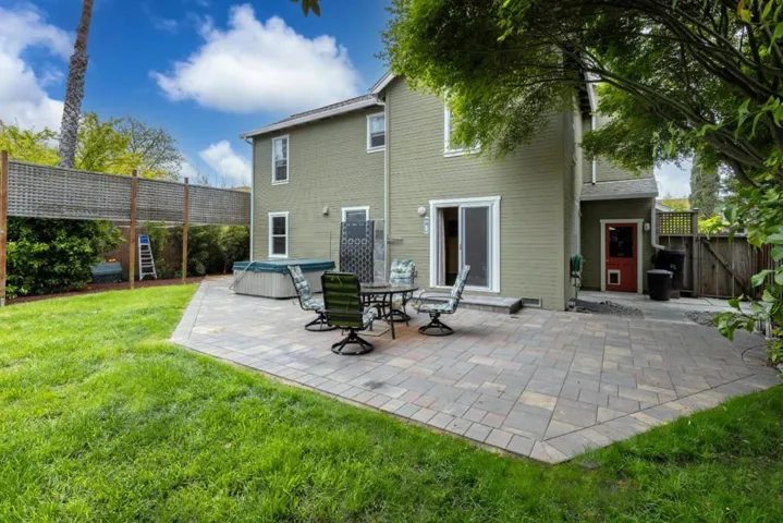 128 Otis Street, Santa Cruz, California 95060
