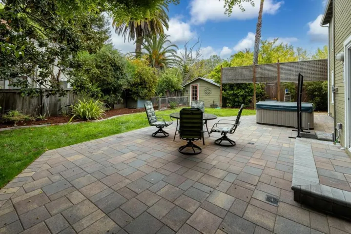 128 Otis Street, Santa Cruz, California 95060