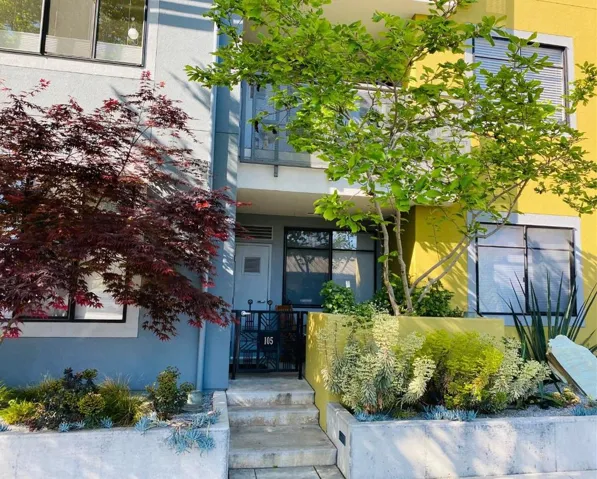 800 High Street 105, Palo Alto, California 94301