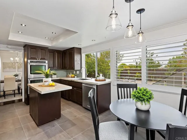 3024 Azahar Ct, Carlsbad, California 92009