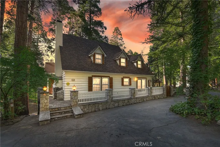 159 Cedar Circle, Lake Arrowhead, California 92352