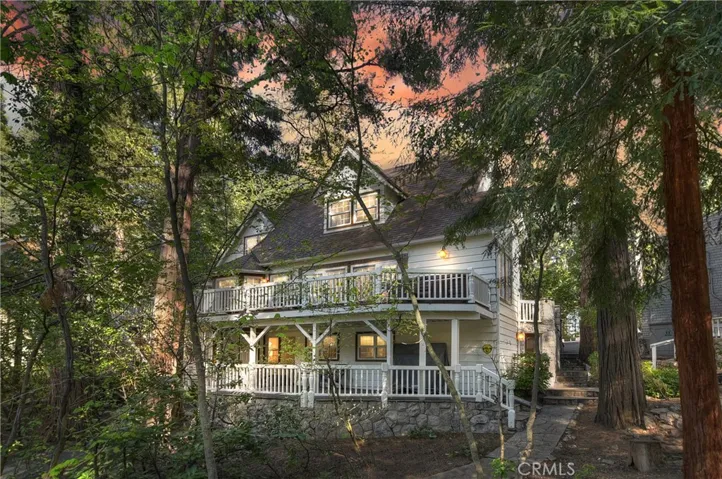 159 Cedar Circle, Lake Arrowhead, California 92352