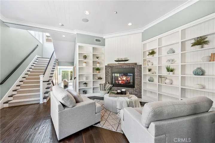1339 Dunning Drive, Laguna Beach, California 92651