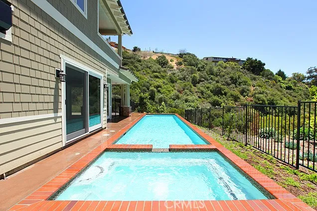1339 Dunning Drive, Laguna Beach, California 92651