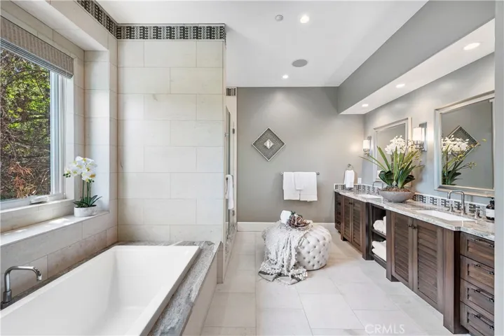 1339 Dunning Drive, Laguna Beach, California 92651