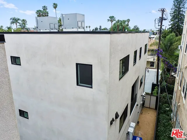 855 1/2 N June Street, Los Angeles, California 90038