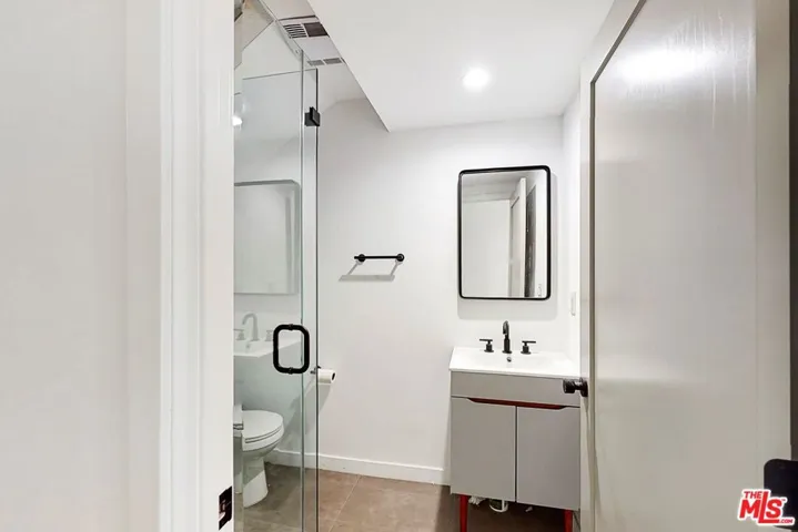 855 1/2 N June Street, Los Angeles, California 90038