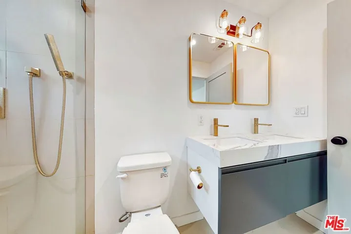 855 1/2 N June Street, Los Angeles, California 90038