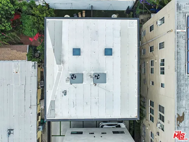 855 1/2 N June Street, Los Angeles, California 90038