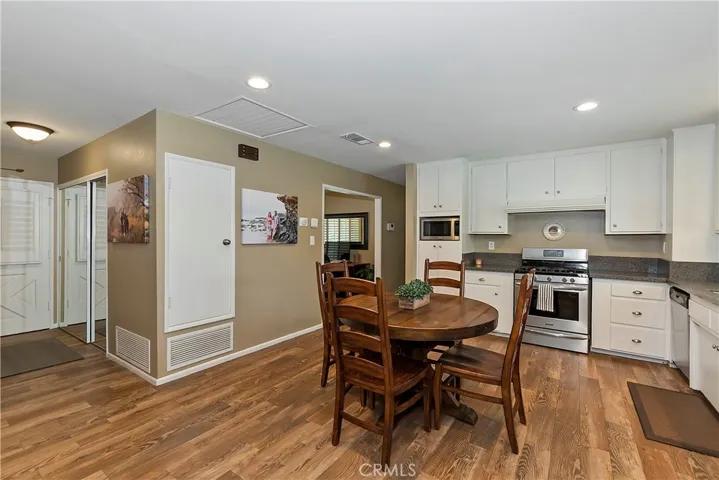 229 Phlox Avenue, Redlands, California 92373