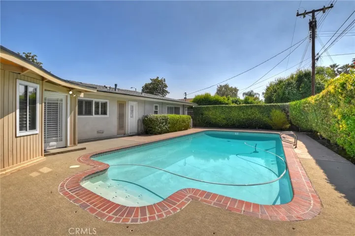 229 Phlox Avenue, Redlands, California 92373