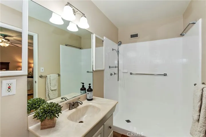 229 Phlox Avenue, Redlands, California 92373