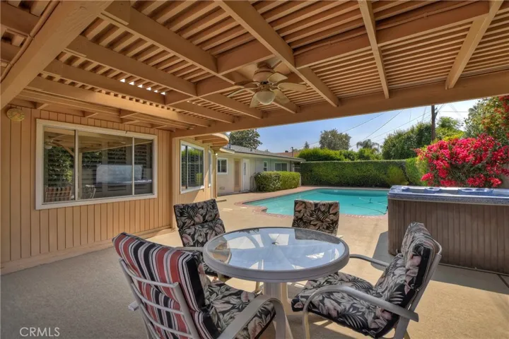 229 Phlox Avenue, Redlands, California 92373