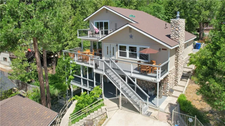54763 Willow Cove Rd, Bass Lake, California 93604