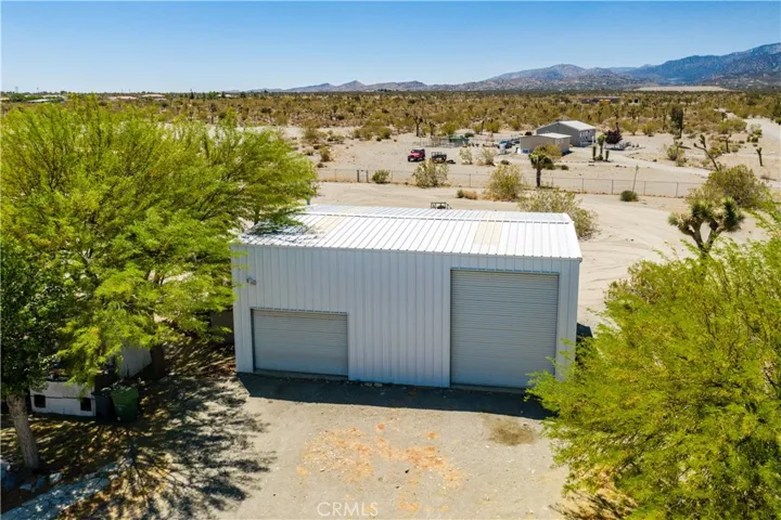 11579 Amarillo Road, Phelan, California 92371