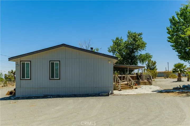 11579 Amarillo Road, Phelan, California 92371