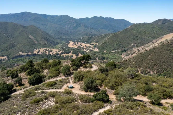 45841 Carmel Valley Road, Greenfield, California 93927