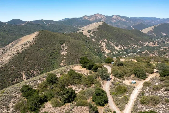 45841 Carmel Valley Road, Greenfield, California 93927
