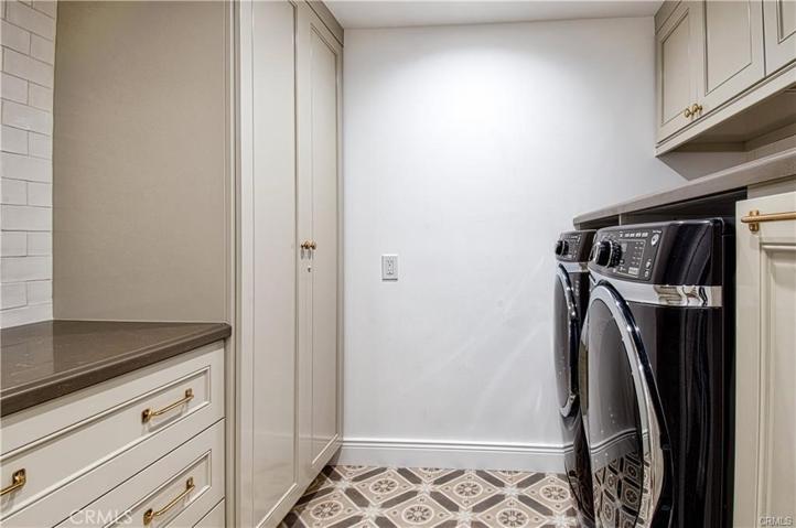1119 E Balboa Boulevard Unit A, Newport Beach, California 92661