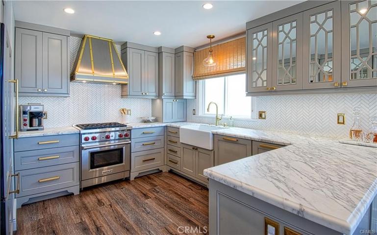 1119 E Balboa Boulevard Unit A, Newport Beach, California 92661