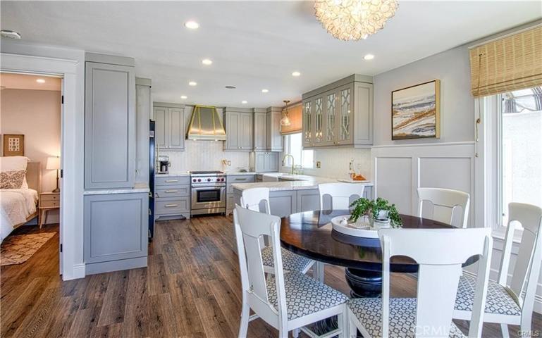 1119 E Balboa Boulevard Unit A, Newport Beach, California 92661