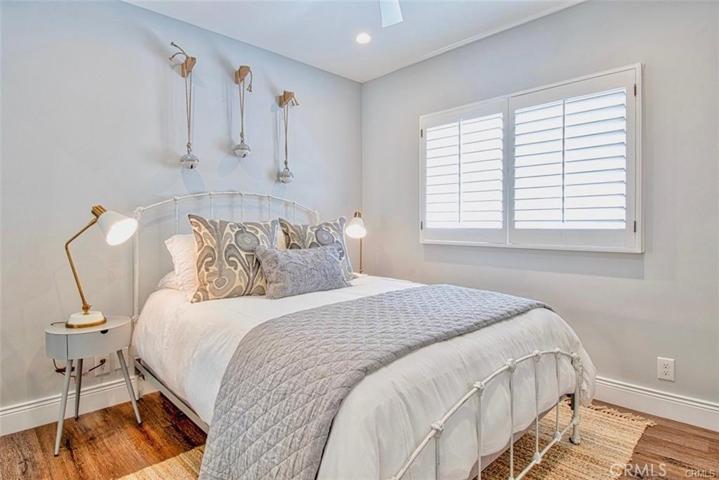 1119 E Balboa Boulevard Unit A, Newport Beach, California 92661