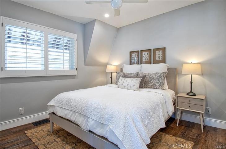1119 E Balboa Boulevard Unit A, Newport Beach, California 92661