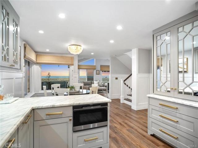 1119 E Balboa Boulevard Unit A, Newport Beach, California 92661