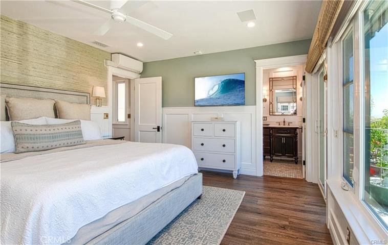 1119 E Balboa Boulevard Unit A, Newport Beach, California 92661