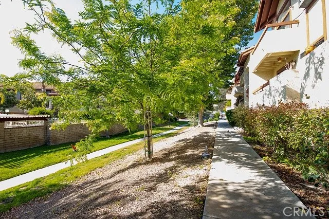 27979 Sarabande Lane 243, Canyon Country, California 91387