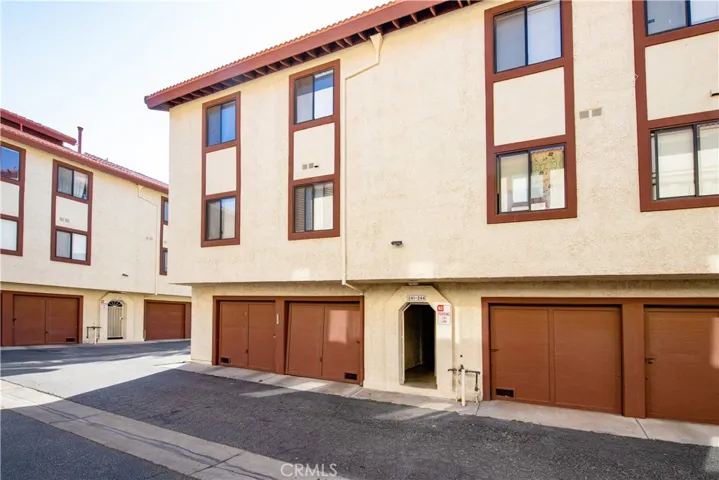 27979 Sarabande Lane 243, Canyon Country, California 91387