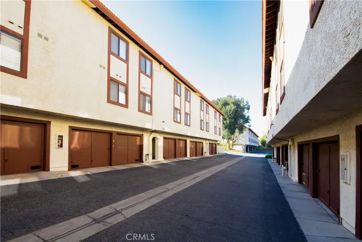 27979 Sarabande Lane 243, Canyon Country, California 91387