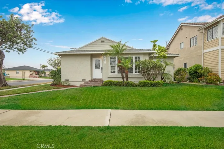 6003 Eckleson Street, Lakewood, California 90713