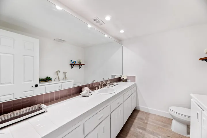 5235 Sealane  MLS--19