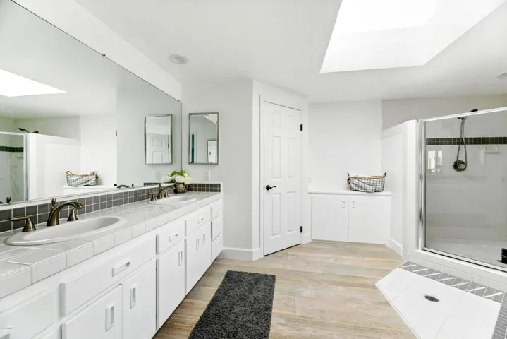 5235 Sealane  MLS--21
