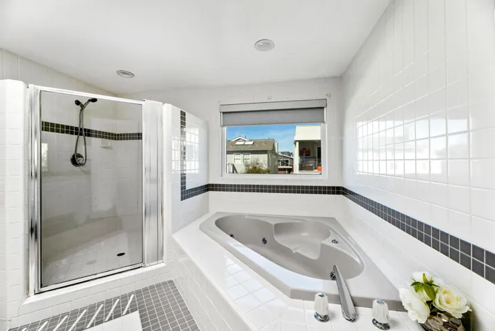 5235 Sealane  MLS--22