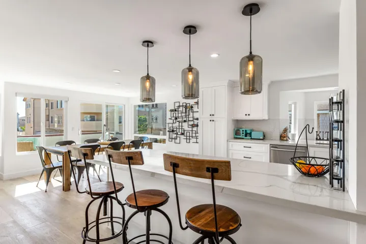 5235 Sealane  MLS--8