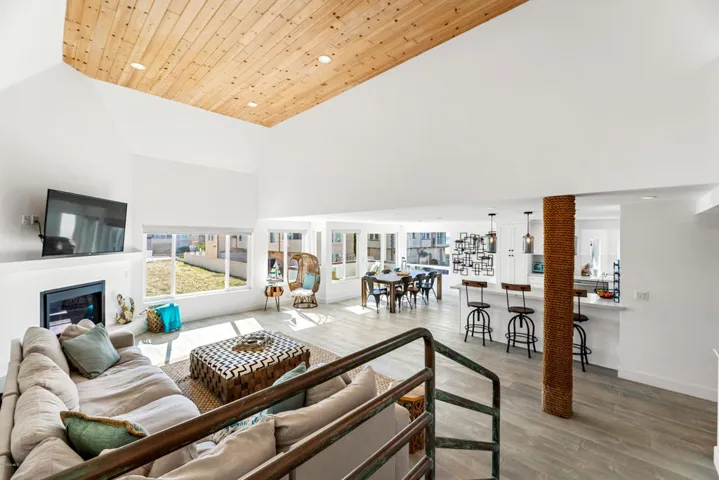 5235 Sealane  MLS--11