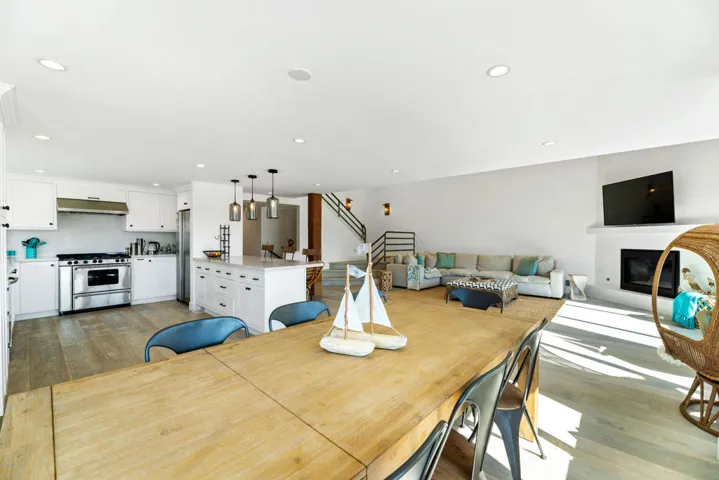 5235 Sealane  MLS--18