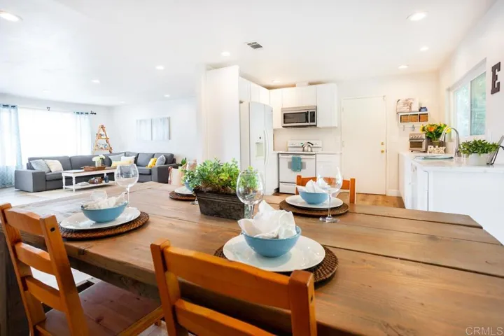 840 La Tierra Dr, San Marcos, California 92078