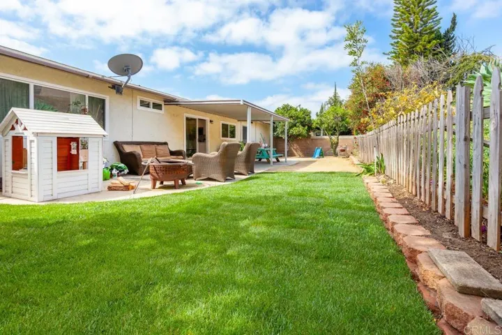 840 La Tierra Dr, San Marcos, California 92078