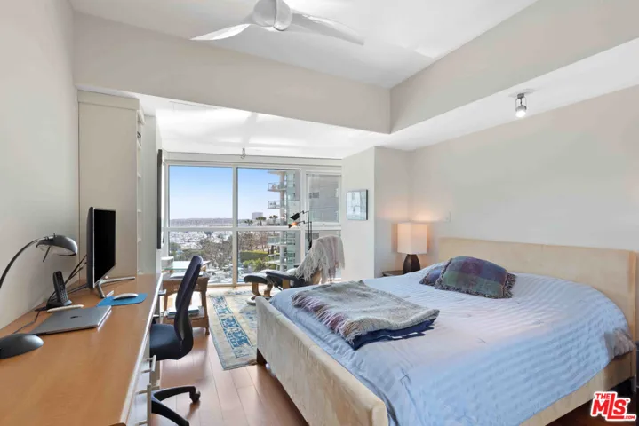 13600 Marina Pointe Drive 815, Marina Del Rey, California 90292