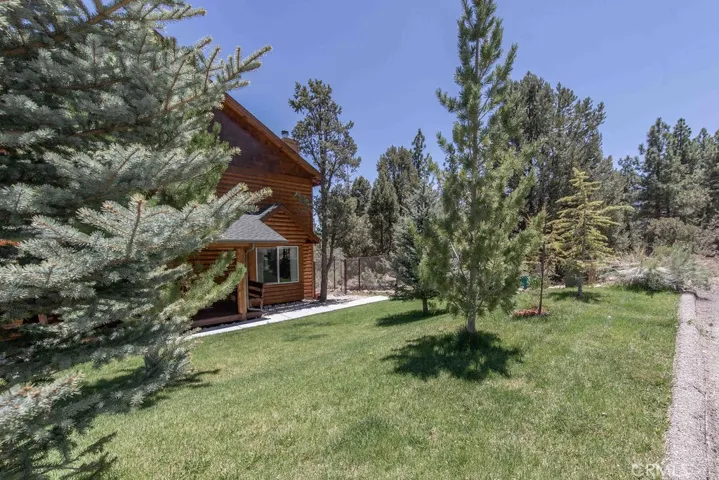 296 Lofty View Drive, Big Bear, California 92314