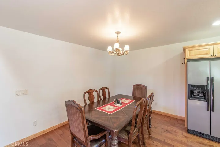 296 Lofty View Drive, Big Bear, California 92314