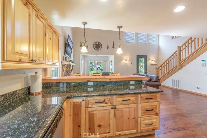 296 Lofty View Drive, Big Bear, California 92314